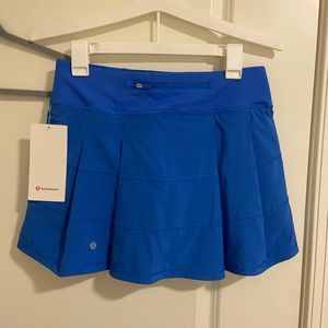 BRAND NEW LULULEMON SKIRT.